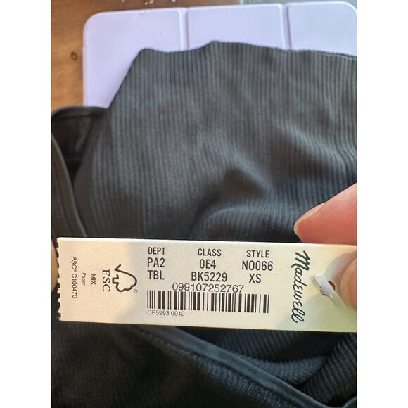 NWT Madewell MacLaine Sweater Tank Light Black Size XS - Picture 2 of 7